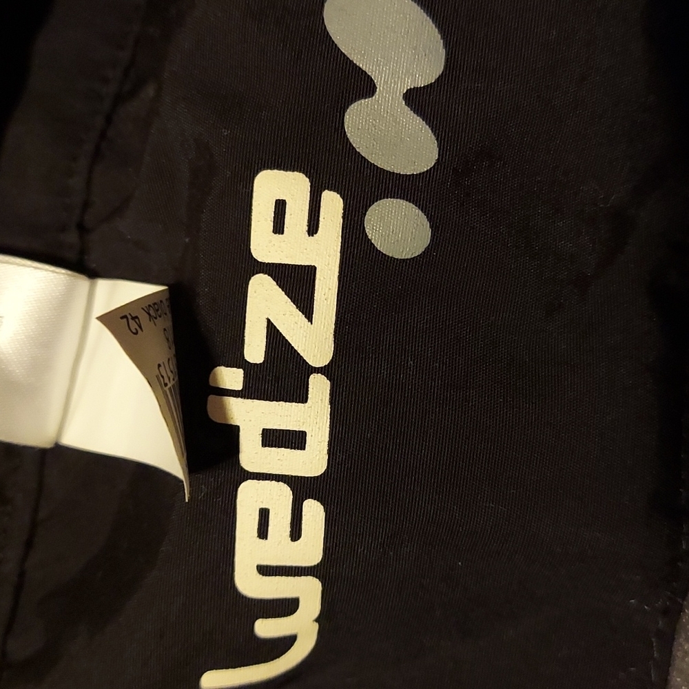Suspender snow pants. Made by Wednesday. True black/ ankle stast pocket